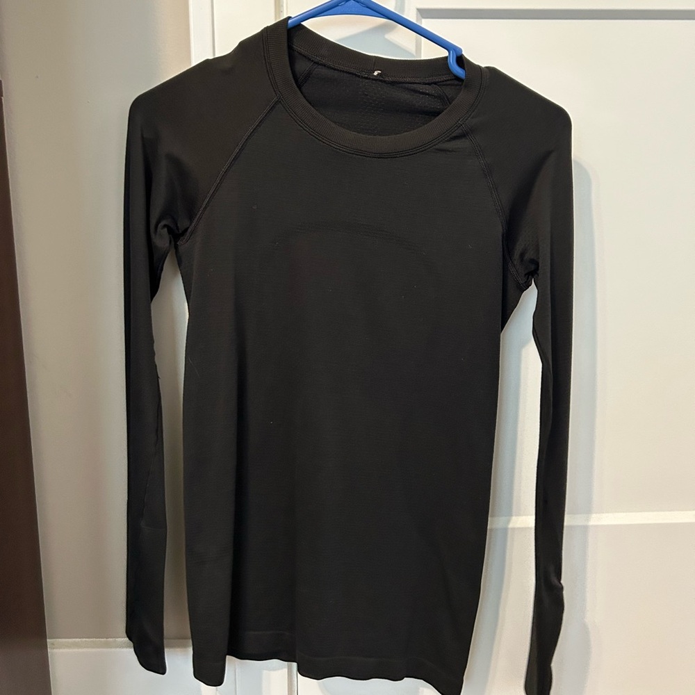Lululemon Swiftly Tech Long Sleeve